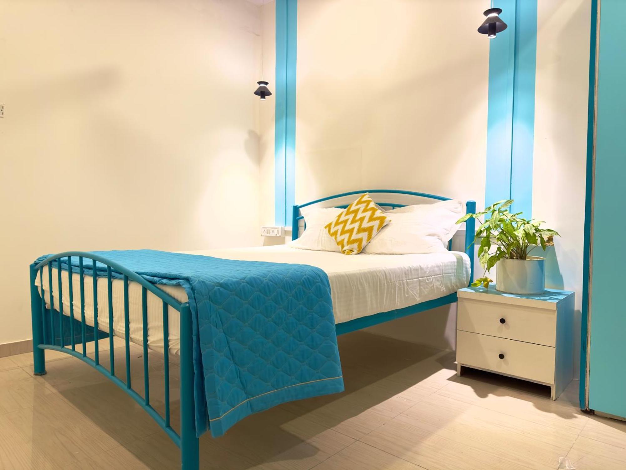 Locomo Hostel Express - Stay Work Eat — Photos 1